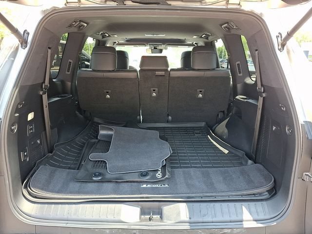 Used 2023 Lexus LX 600 F Sport AWD/4WD image 36