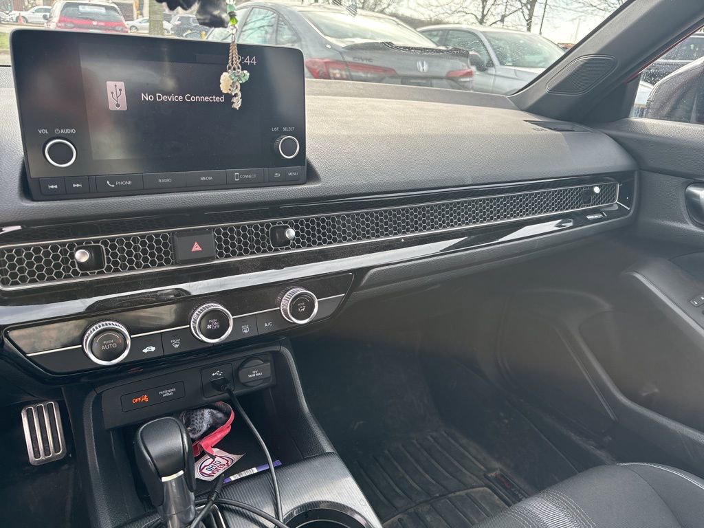 Certified 2023 Honda Civic Sport image 9