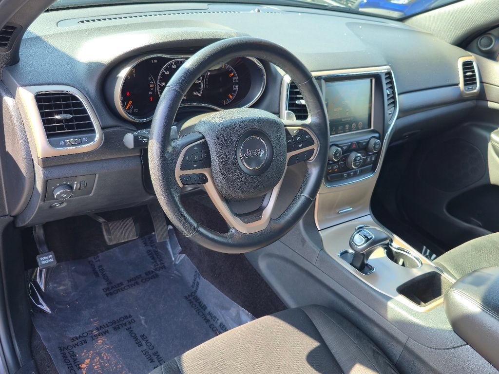 Used 2015 Jeep Grand Cherokee Laredo w/ Quick Order Package 23E AWD/4WD image 10