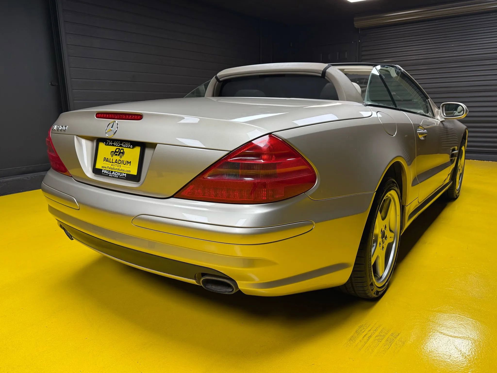 Used 2003 Mercedes-Benz SL 500 image 6