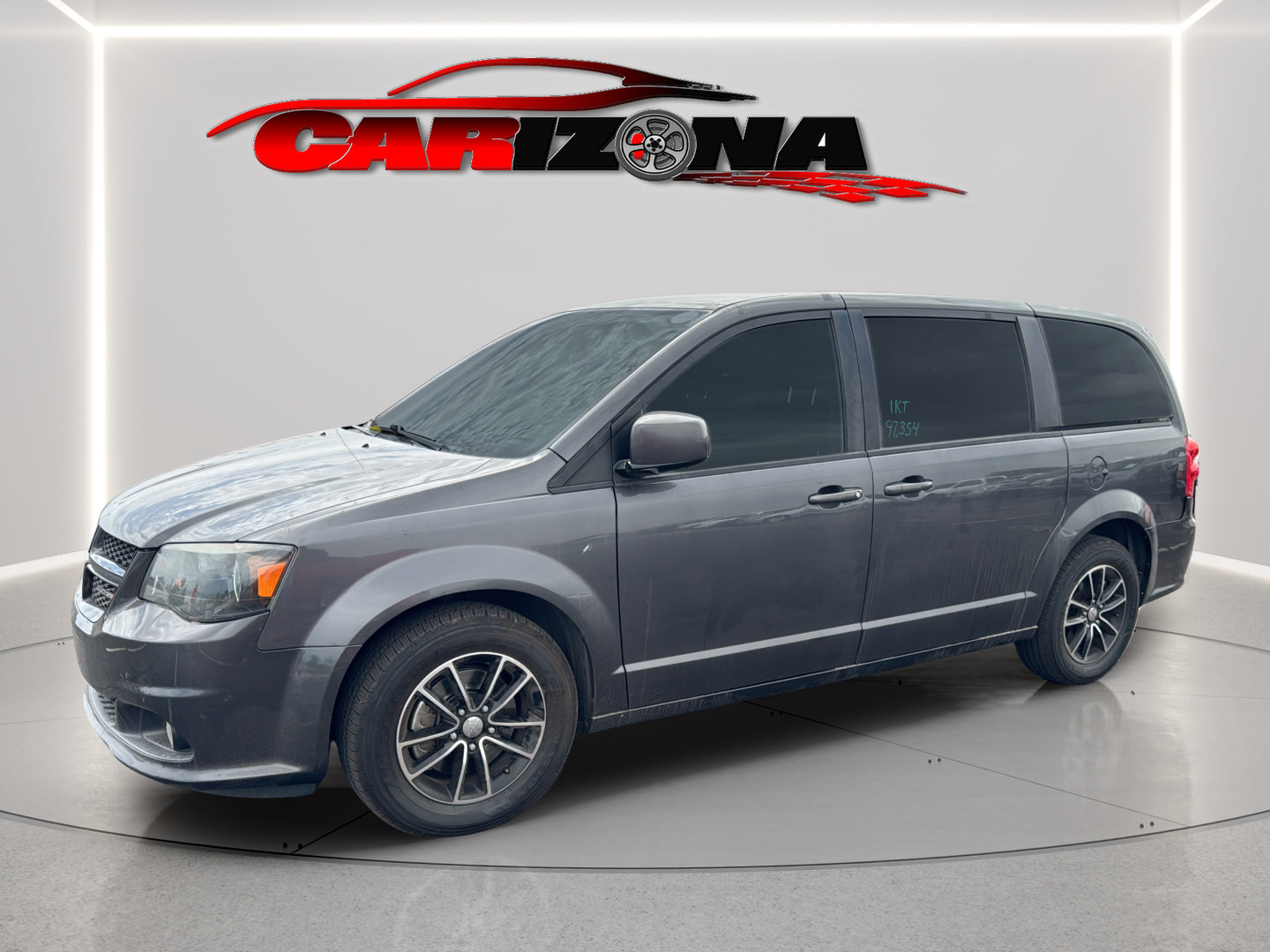 Used 2018 Dodge Grand Caravan SE FWD image 11