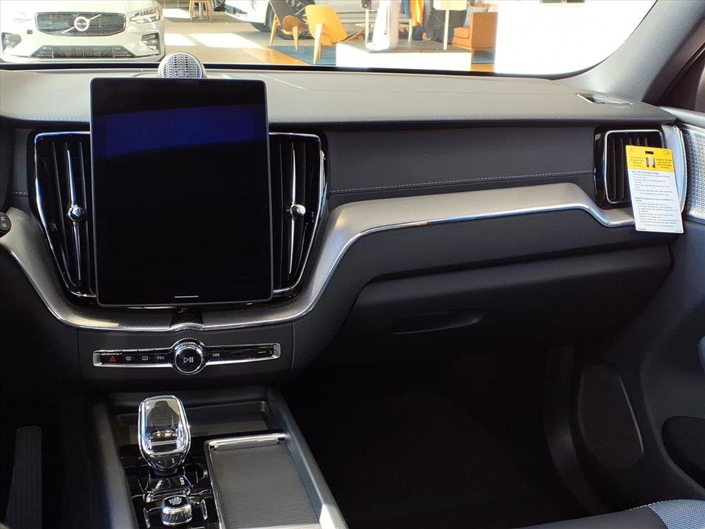 New 2026 Volvo XC60 T8 Polestar w/ Protection Package Premier image 12