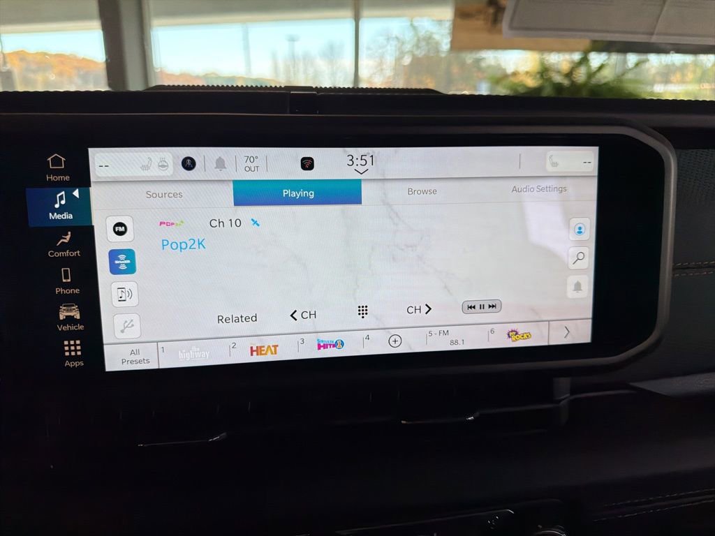 New 2025 Jeep Gladiator Mojave w/ Safety Group image 17