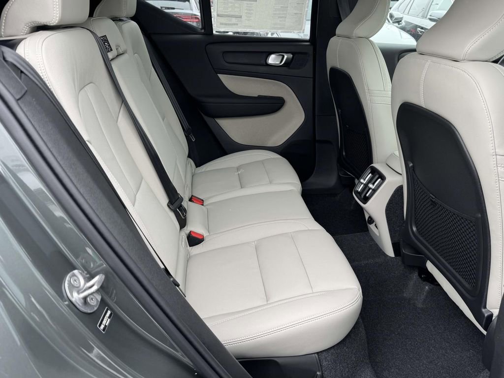 New 2026 Volvo XC40 B5 Plus w/ Protection Package Premier image 14