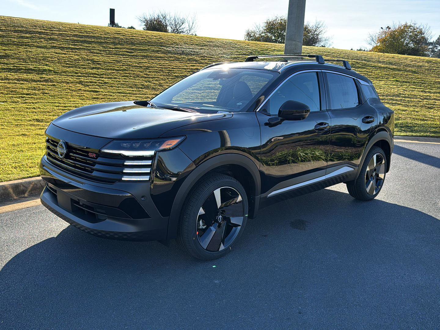 New 2026 Nissan Kicks SR