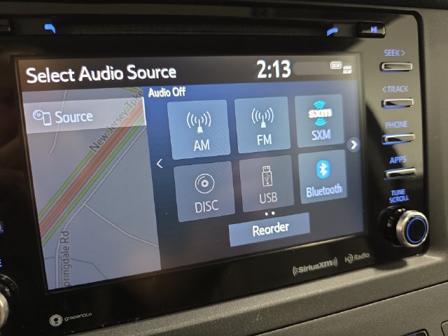 Certified 2020 Toyota Sienna XLE w/ XLE Navigation Package FWD image 18