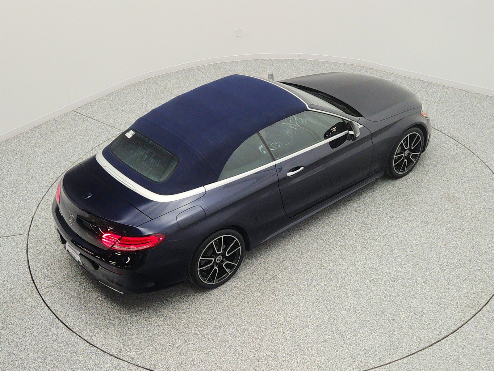 Used 2022 Mercedes-Benz C 300 Cabriolet image 38