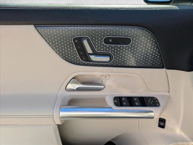 Certified 2025 Mercedes-Benz GLA 250 4MATIC w/ Exclusive Package image 16
