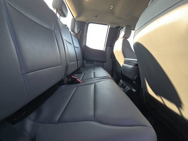 Used 2024 Ford F550 4x4 SuperCab Super Duty image 15