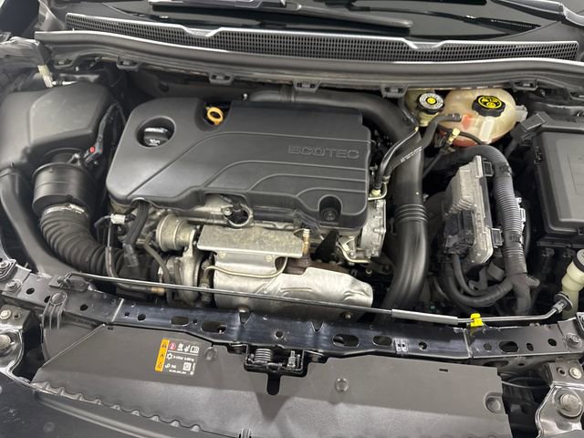 Used 2019 Chevrolet Cruze LS w/ LS Convenience Package image 44