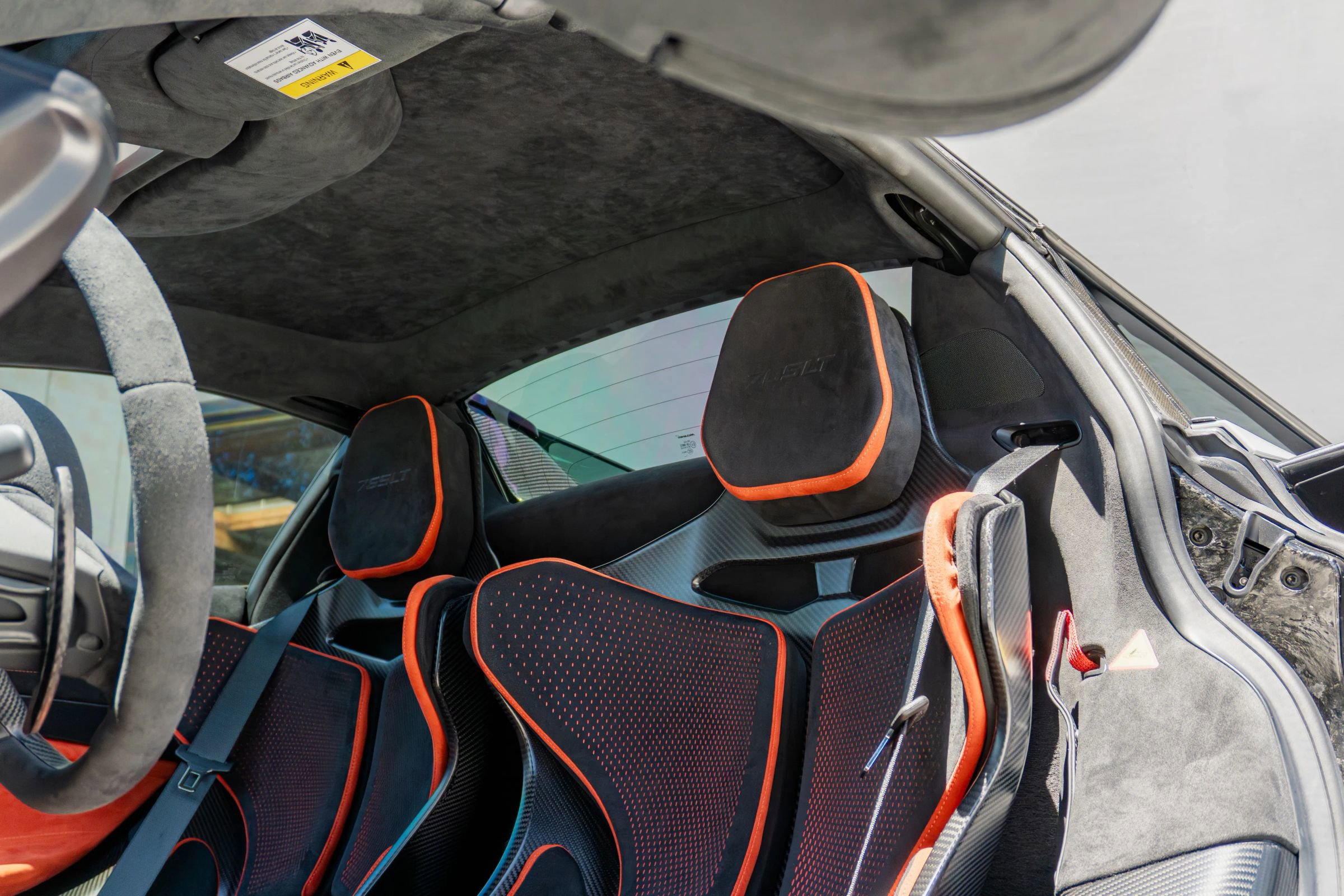 Used 2022 McLaren 765LT RWD image 16