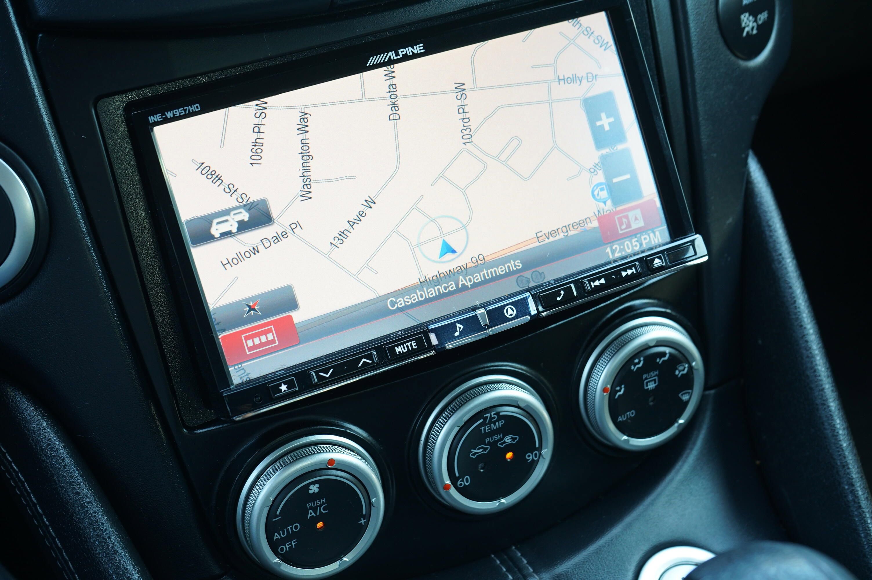 Used 2011 Nissan 370Z Touring w/ Sport Pkg RWD image 15