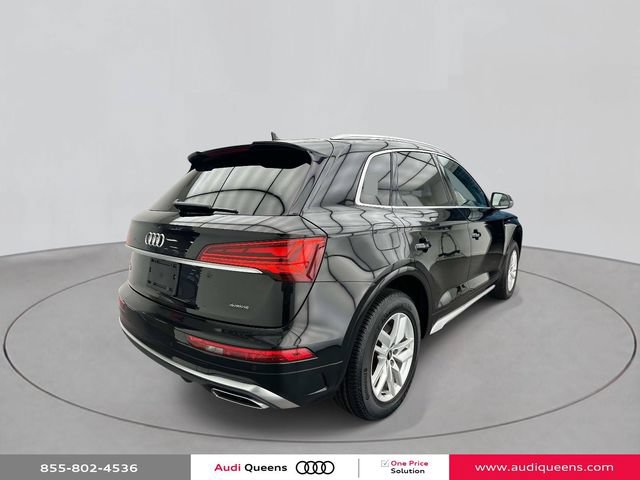 Certified 2023 Audi Q5 2.0T Premium w/ Convenience Package AWD/4WD image 4