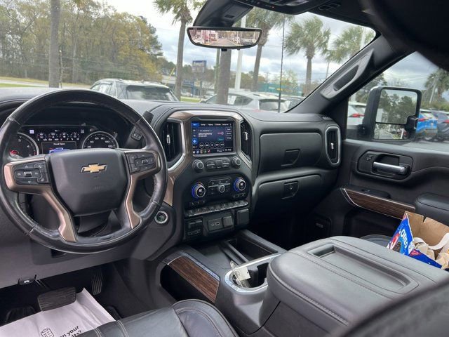 Used 2022 Chevrolet Silverado 2500 High Country w/ Z71 Off-Road Package image 16