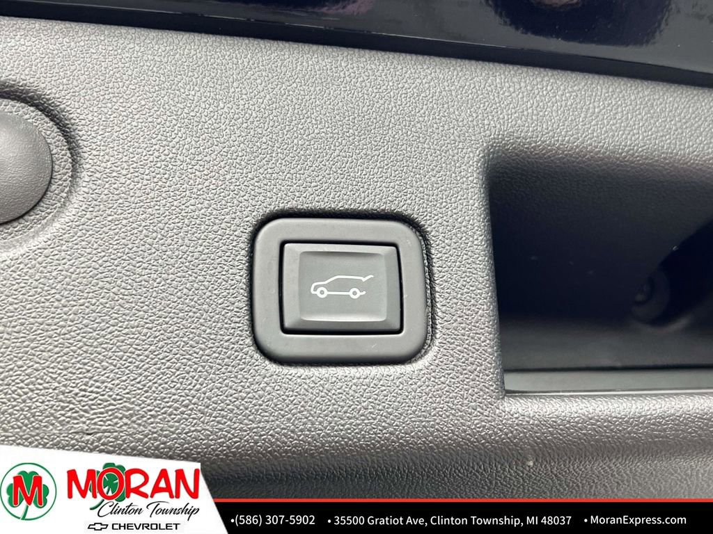 Certified 2024 Chevrolet Equinox LT FWD image 12