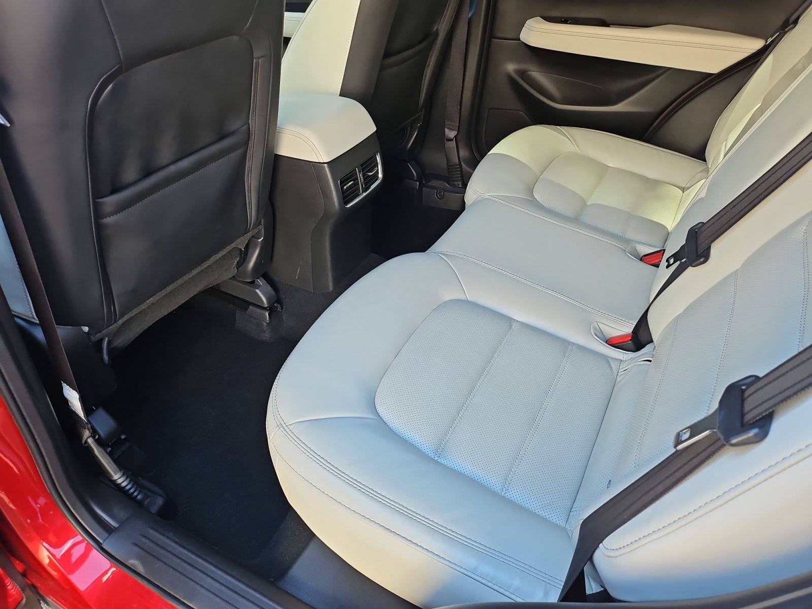 Used 2018 MAZDA CX-5 Grand Touring w/ Premium Package FWD image 32