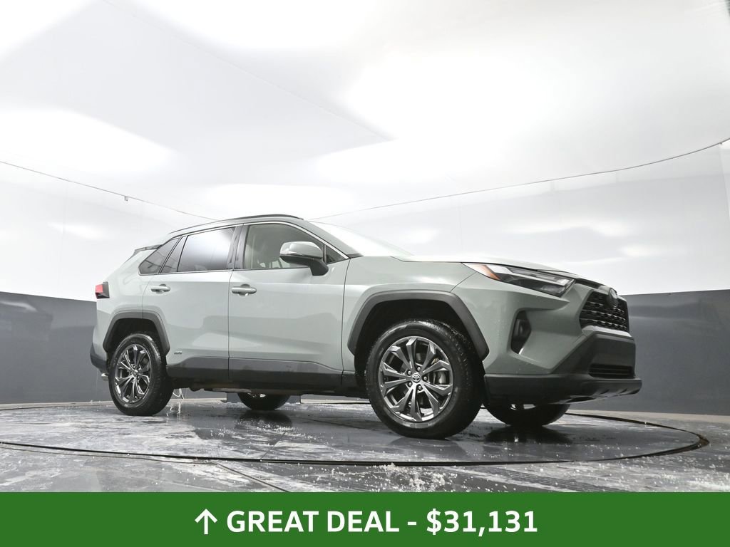 Used 2023 Toyota RAV4 XLE Premium image 53