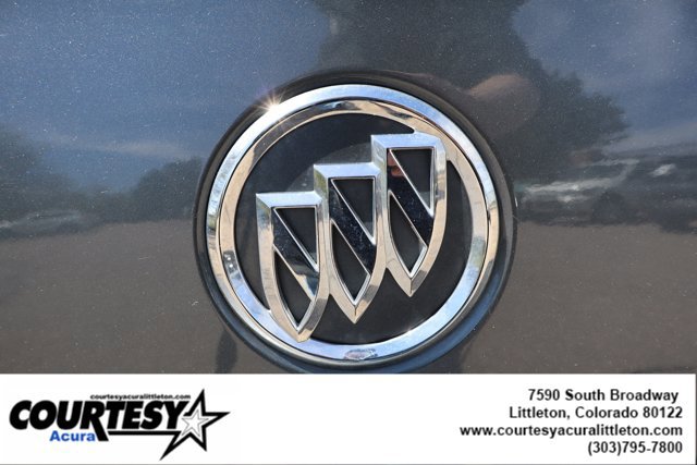 Used 2010 Buick Lucerne CXL FWD image 6