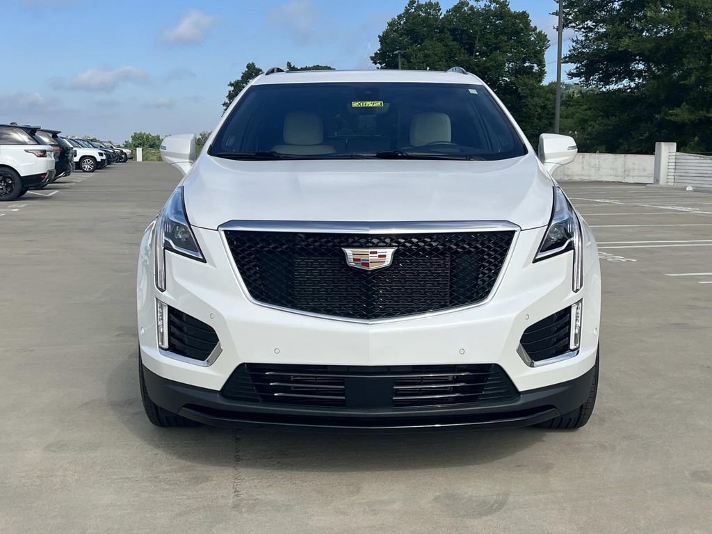 Certified 2023 Cadillac XT5 Sportv w/ Technology Package AWD/4WD image 8