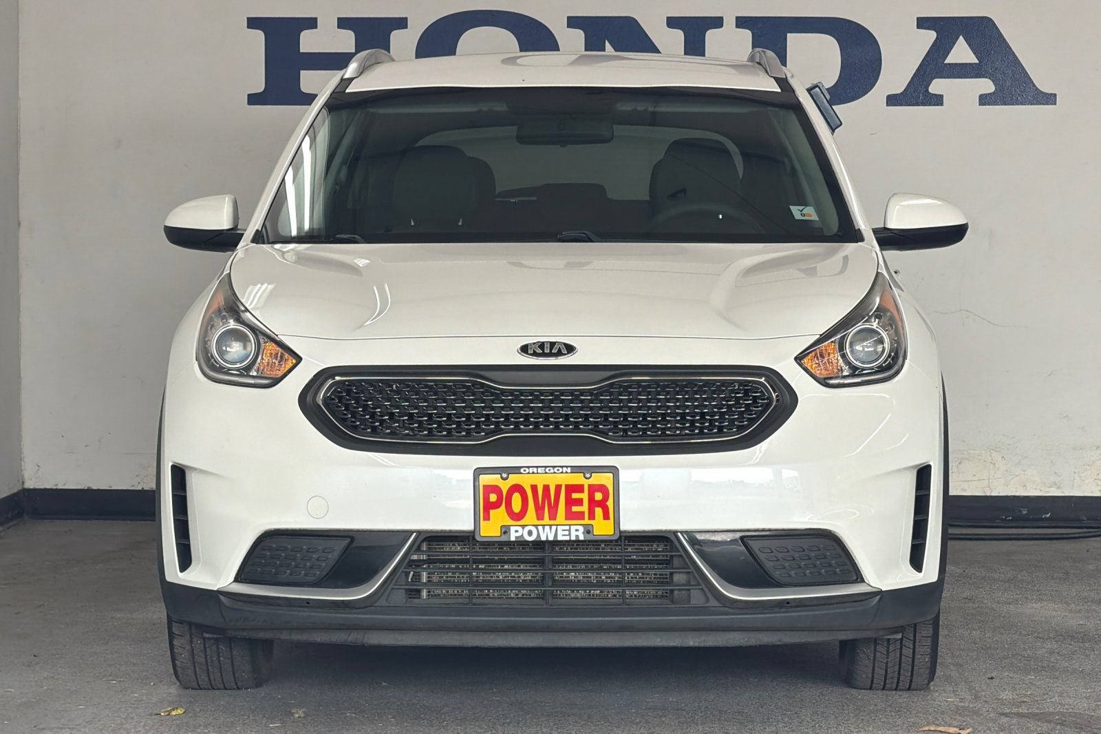 Used 2019 Kia Niro LX FWD image 8