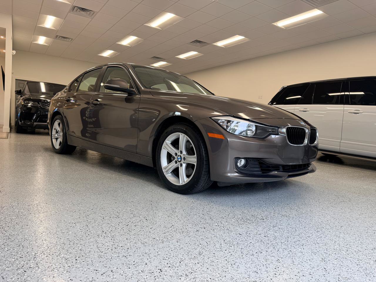 Used 2012 BMW 328i Sedan RWD image 11