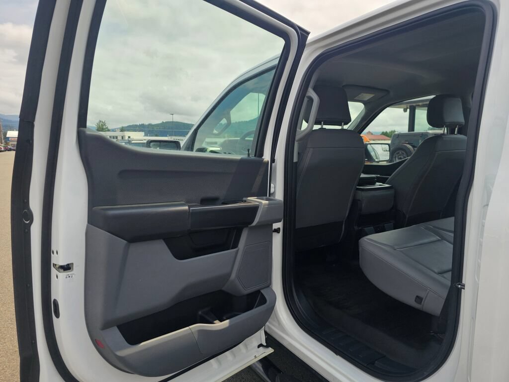Used 2022 Ford F150 XL w/ Equipment Group 101A High AWD/4WD image 15