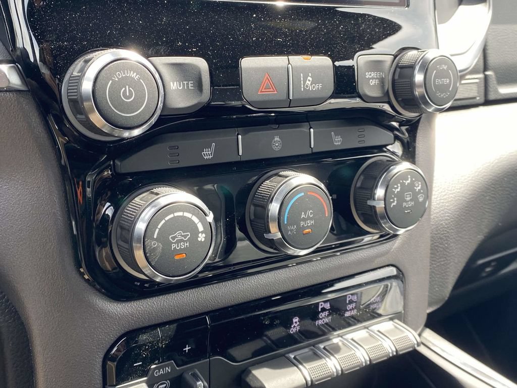 New 2026 RAM 1500 Big Horn AWD/4WD image 22