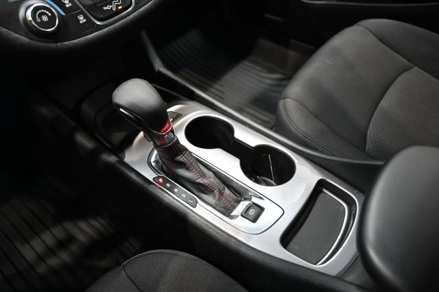Used 2024 Chevrolet Malibu RS FWD image 18