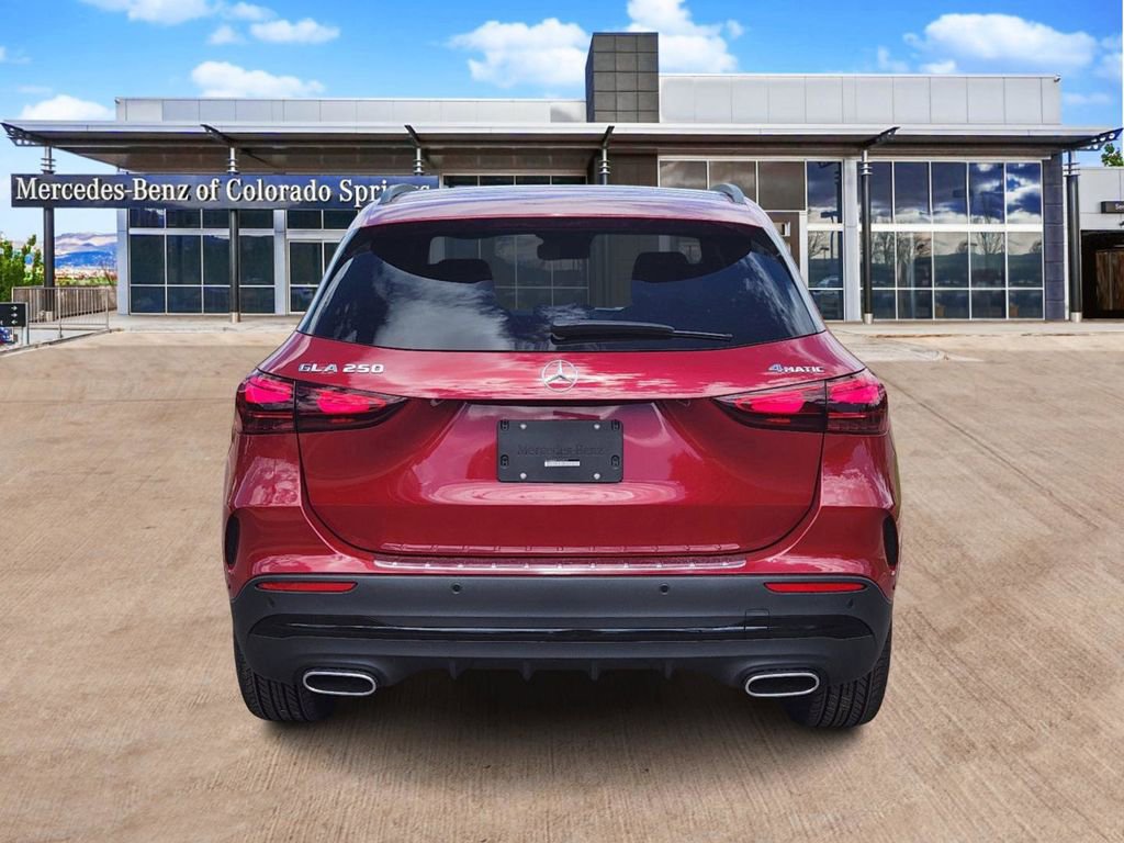 New 2025 Mercedes-Benz GLA 250 4MATIC image 6