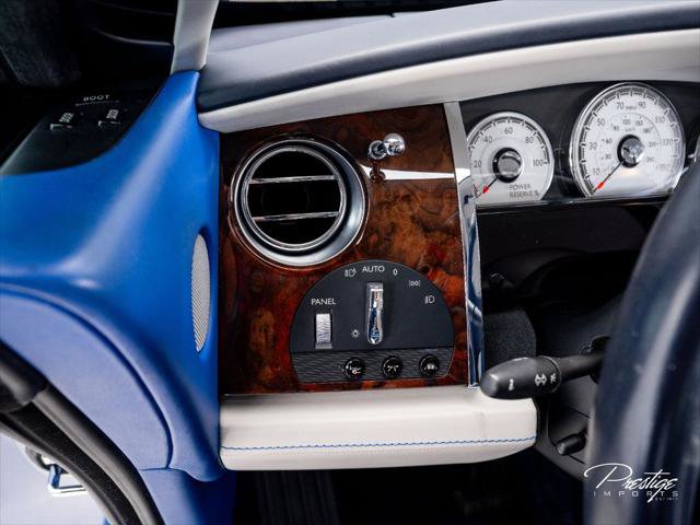 Used 2017 Rolls-Royce Wraith RWD image 26