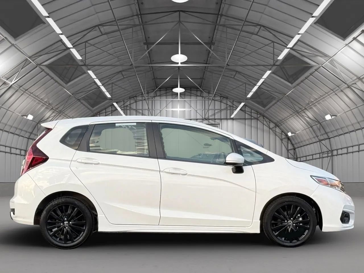 Used 2018 Honda Fit Sport image 8