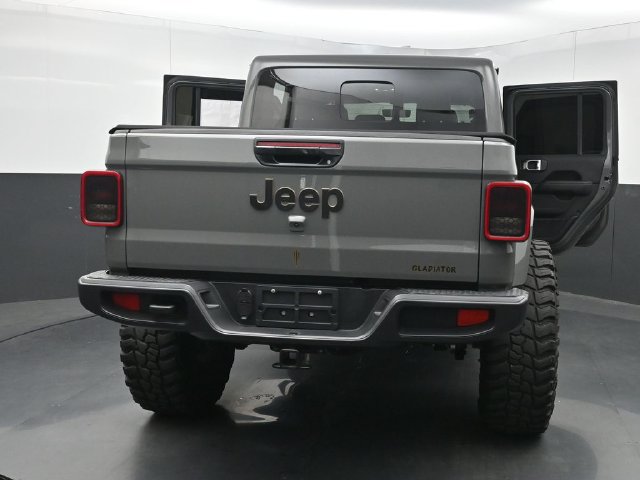 Used 2020 Jeep Gladiator Overland AWD/4WD image 45