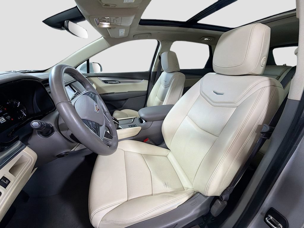 Used 2018 Cadillac XT5 Luxury AWD/4WD image 22