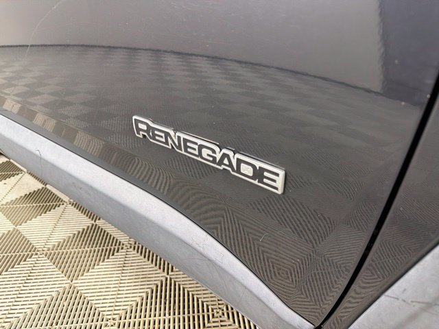 Used 2016 Jeep Renegade Sport w/ Power & Air Group FWD image 18