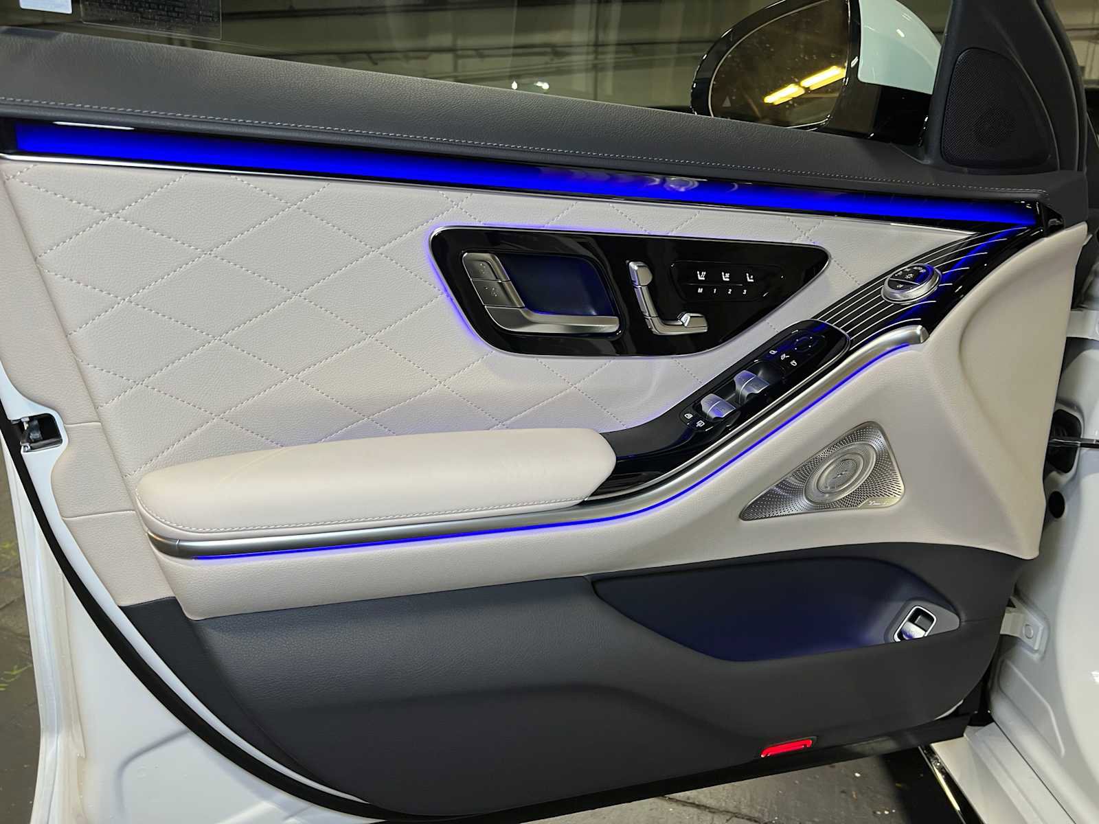 New 2026 Mercedes-Benz S 580 4MATIC Sedan image 19