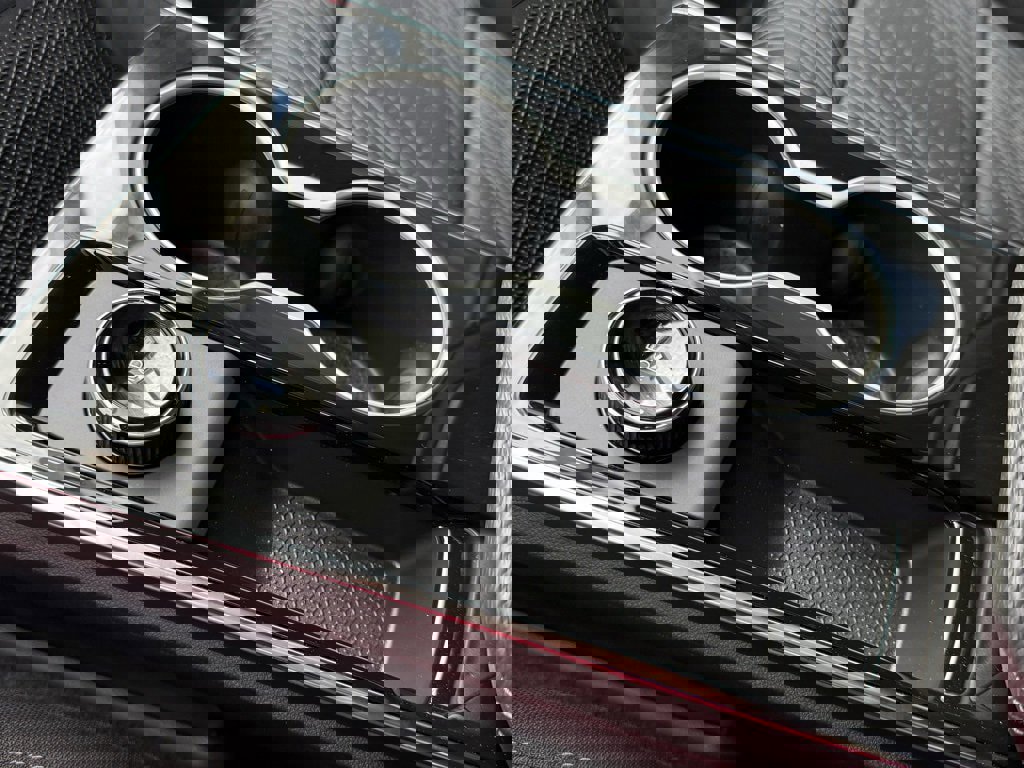 New 2026 Chevrolet Equinox LT w/ LPO, Floor Liner Package image 27