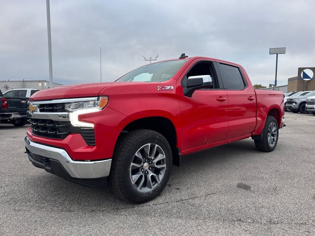 New 2026 Chevrolet Silverado 1500 LT w/ All Star Edition Plus video 2
