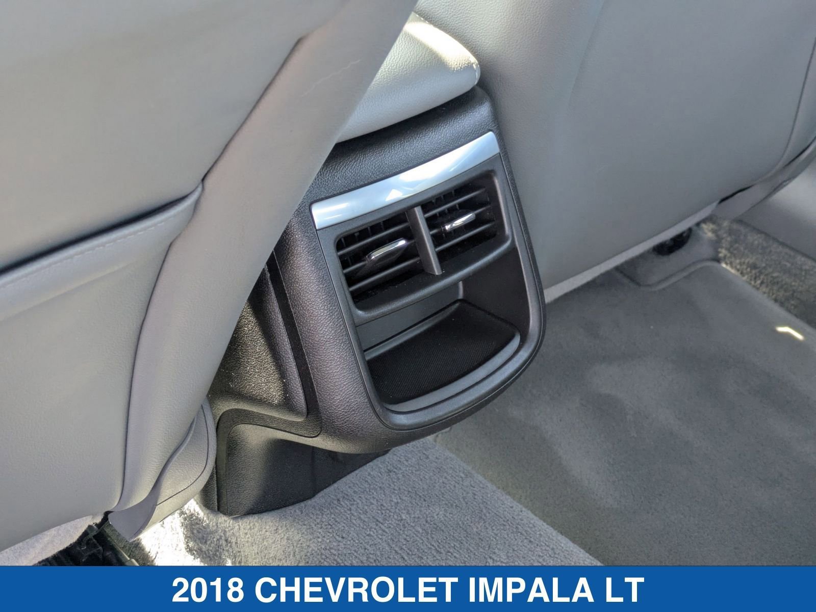 Used 2018 Chevrolet Impala LT image 30
