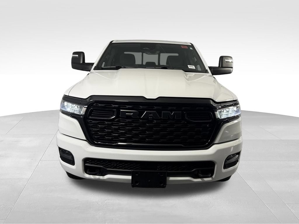 Used 2025 RAM 1500 Big Horn AWD/4WD image 3