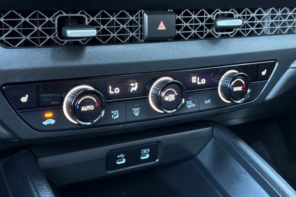 Certified 2025 Honda Accord SE image 19