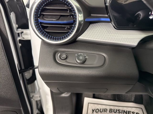 New 2026 Chevrolet Trax LT image 31