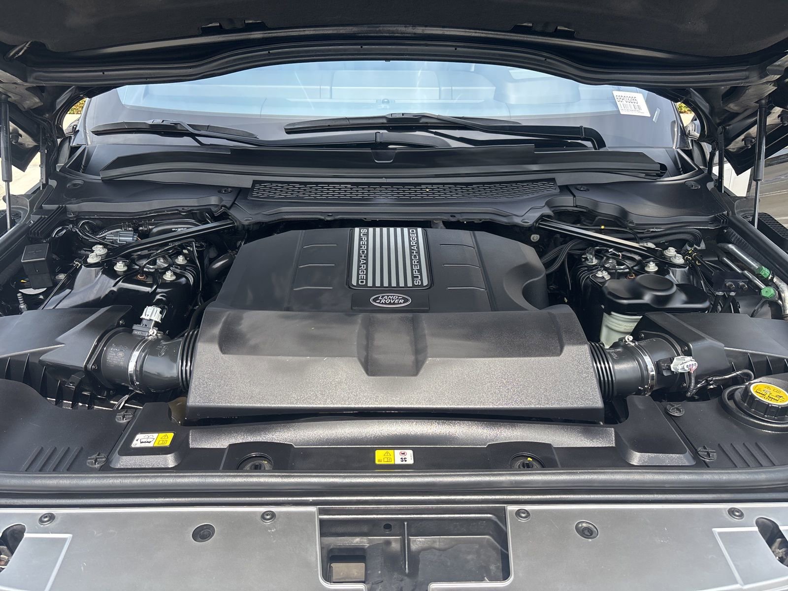 Used 2016 Land Rover Range Rover Long Wheelbase Supercharged image 20