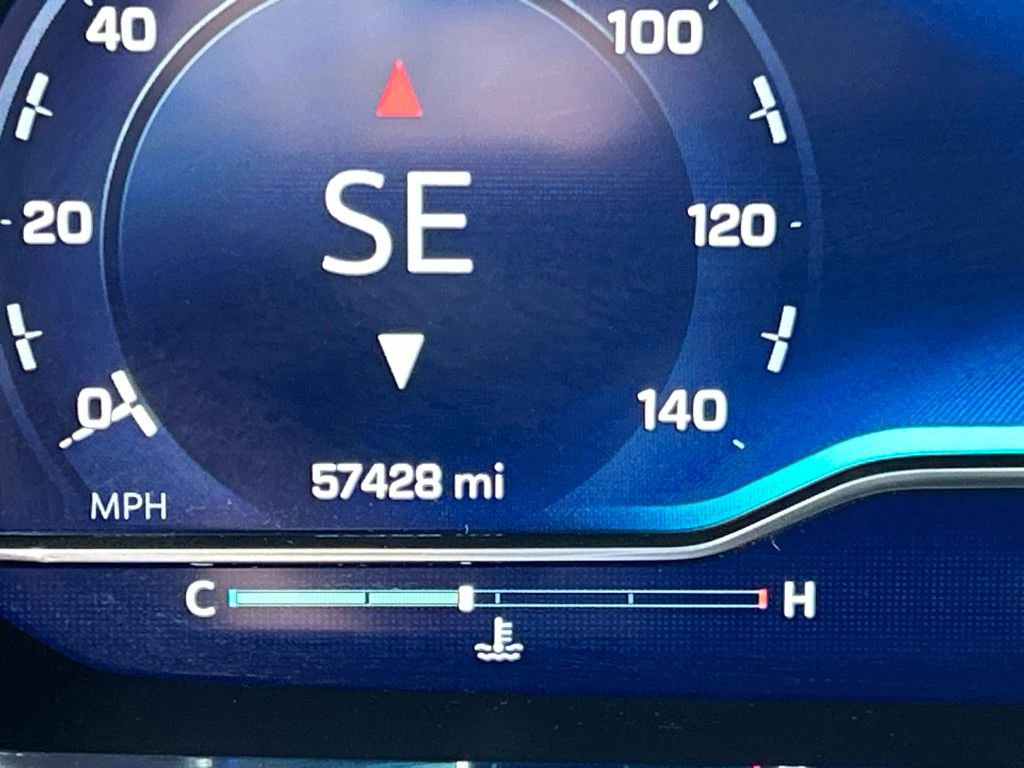 Used 2024 Chevrolet Tahoe LT image 32