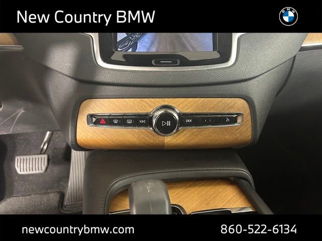 Used 2023 Volvo XC90 B6 Plus w/ Protection Package Premier image 21