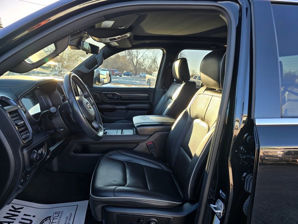 Used 2023 RAM 1500 Limited AWD/4WD image 17