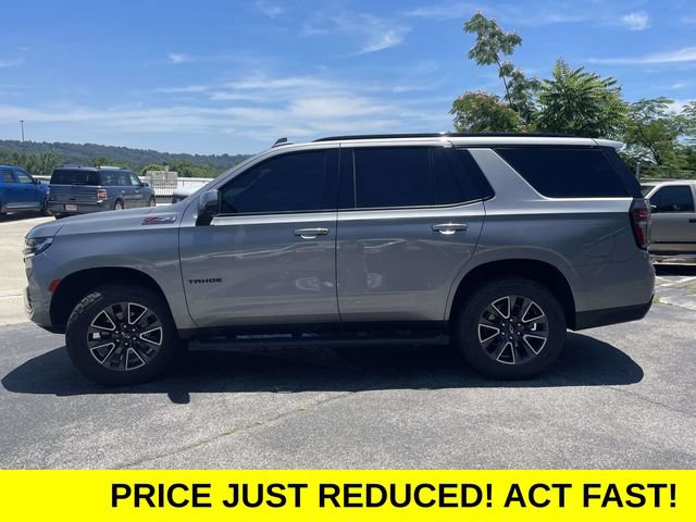Used 2023 Chevrolet Tahoe Z71 w/ Luxury Package AWD/4WD image 7