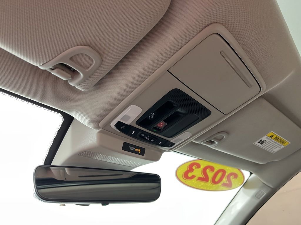 Used 2023 Honda Accord Touring image 25