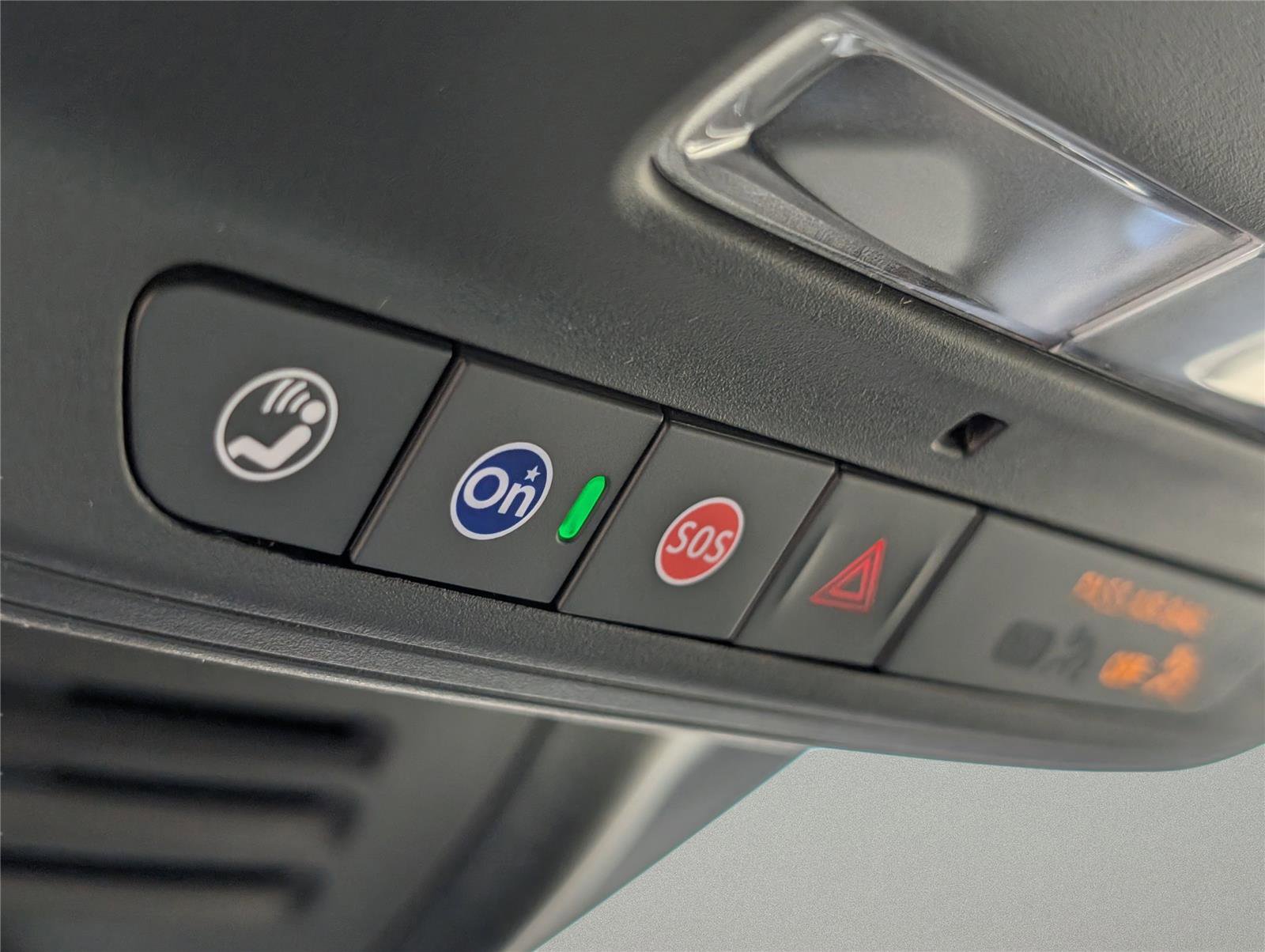 New 2026 Chevrolet Equinox EV LT image 20