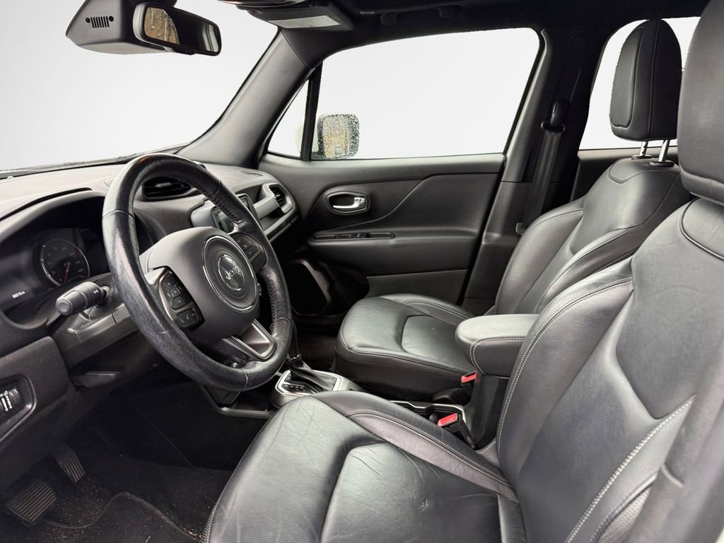Used 2019 Jeep Renegade Limited w/ Quick Order Package 22P image 11