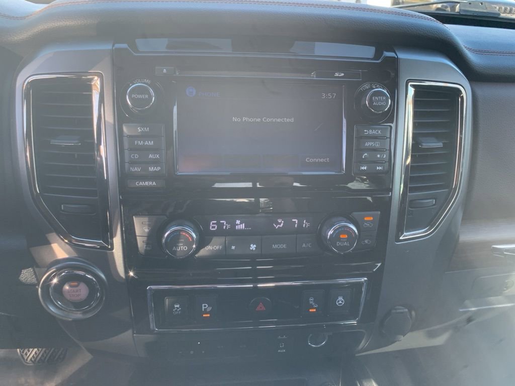 Used 2016 Nissan Titan Platinum Reserve image 18